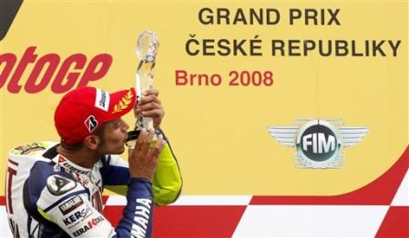 Μετά τη Laguna Seca o Rossi «χτύπησε» και πάλι